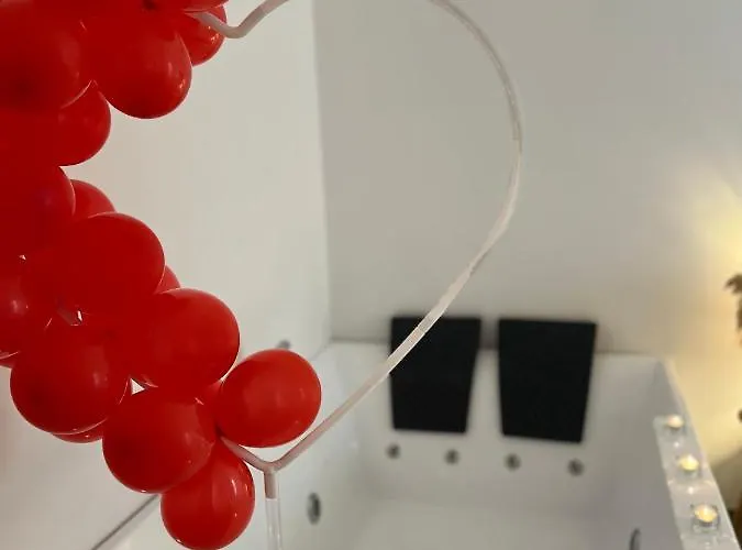 Sea Fly Bed & Breakfast 4*